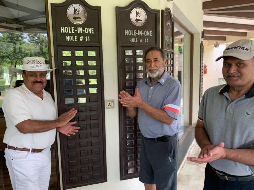 yhl-golf-Hassan-celebration34